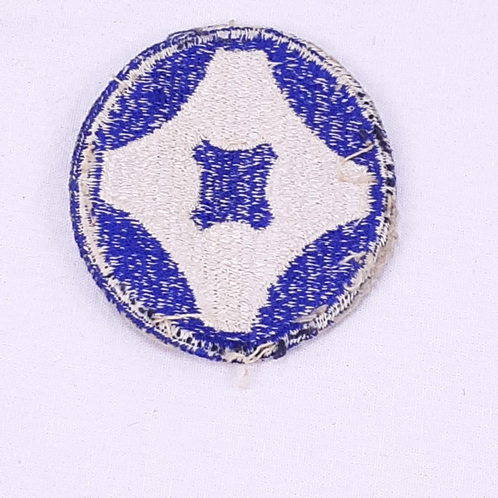 Vintage Original WWII U.S. Army 4th Service Command Snow Back Patch (a)