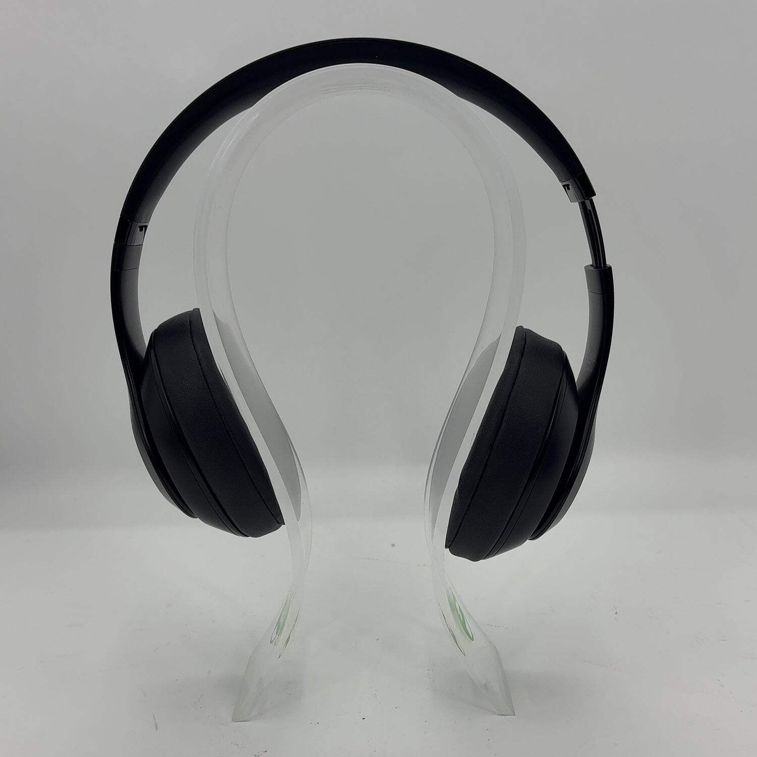 Beats Studio3 Wireless Over-Ear Bluetooth Headphones Black