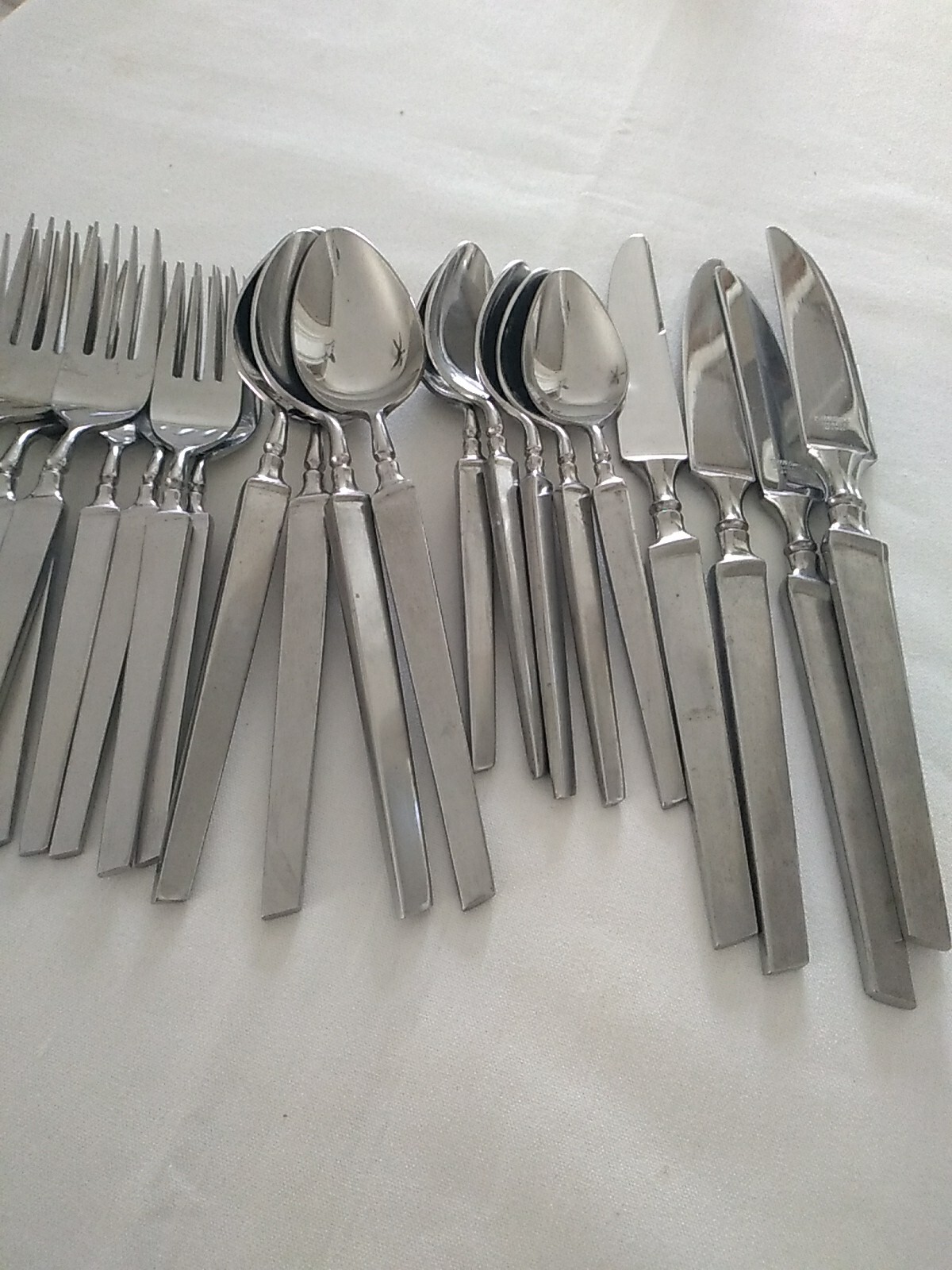 Ultima Stainless Lot Of 24 Flatware Set Forks Knives Teaspoons, Soup Spoons