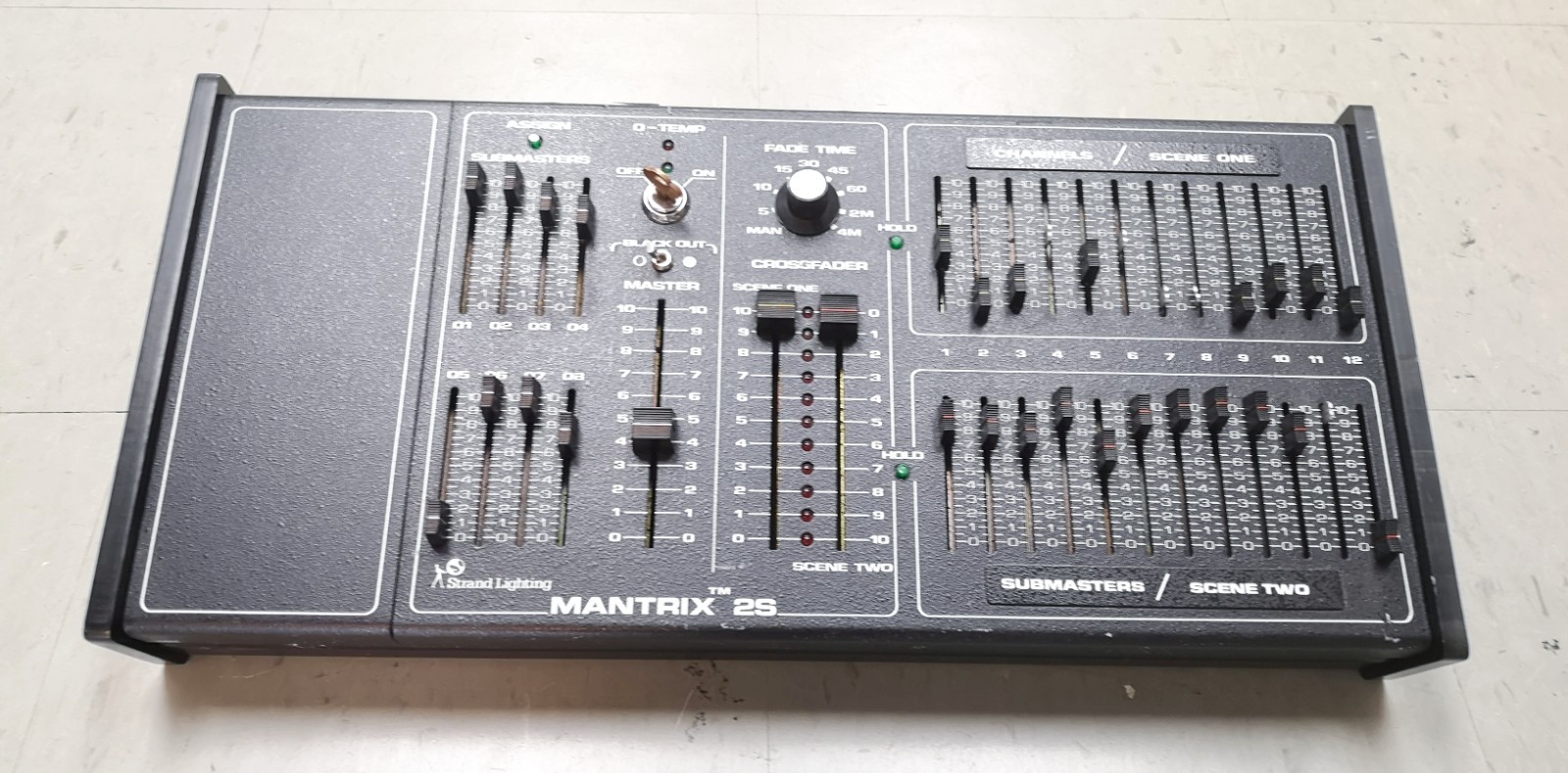 Strand Lighting Mantrix 2S 24-channel-for part only
