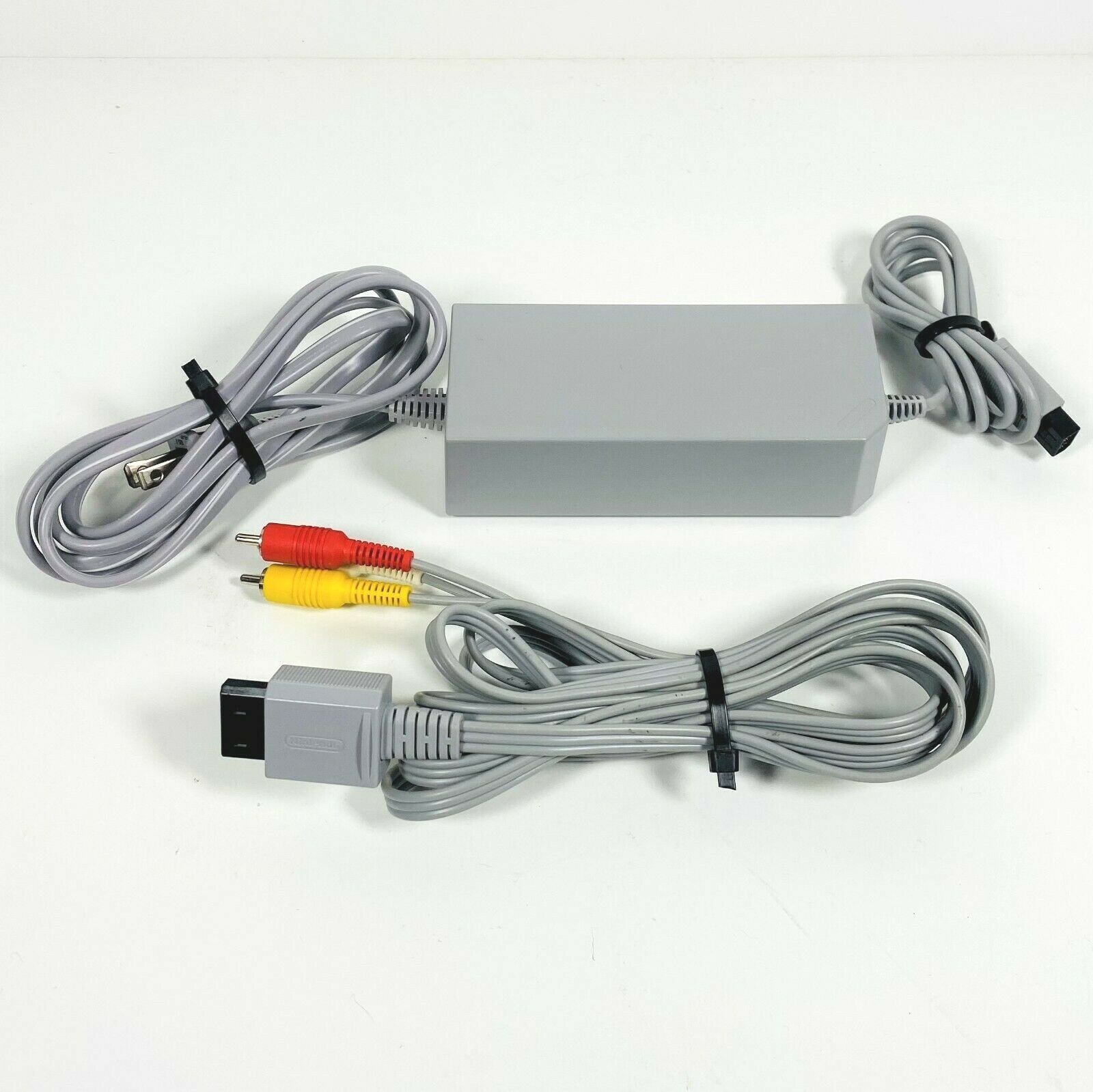 OEM Nintendo Wii AC Adapter Power Supply & AV Cables RVL-002 RVL-009 - TESTED