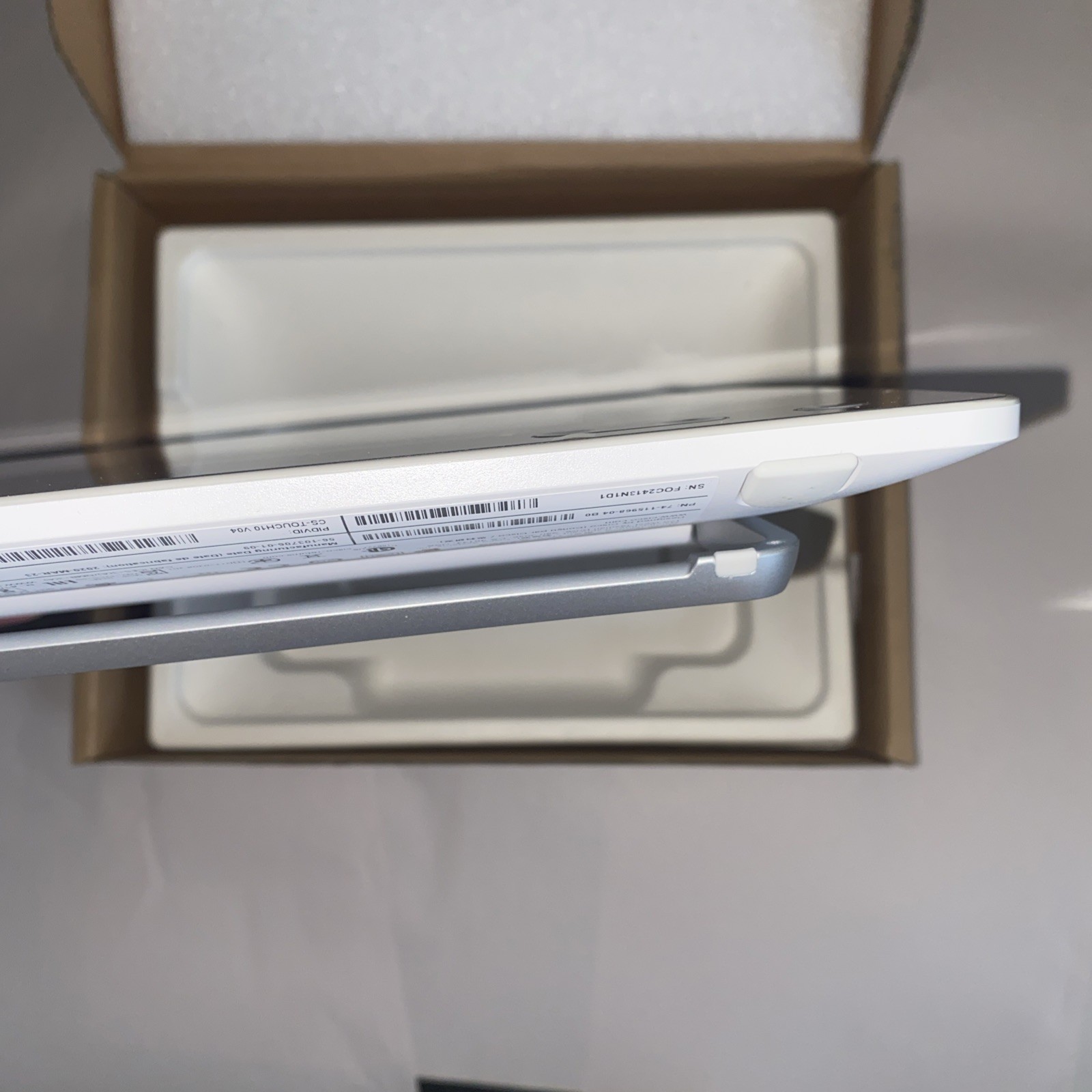Crisco Telepresence Touch 10 Device
