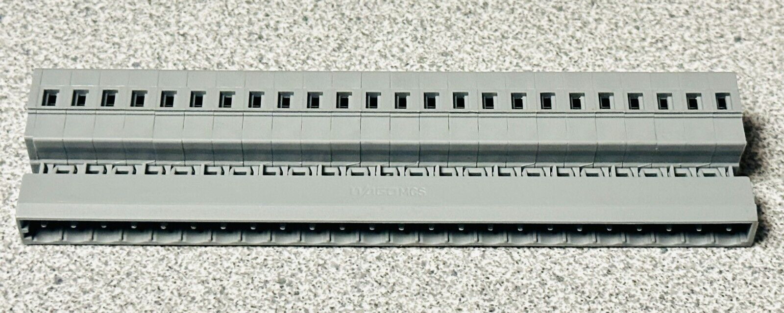 NEW WAGO 231-624 Male connector, 24-pole, Pin spacing 5 mm, gray