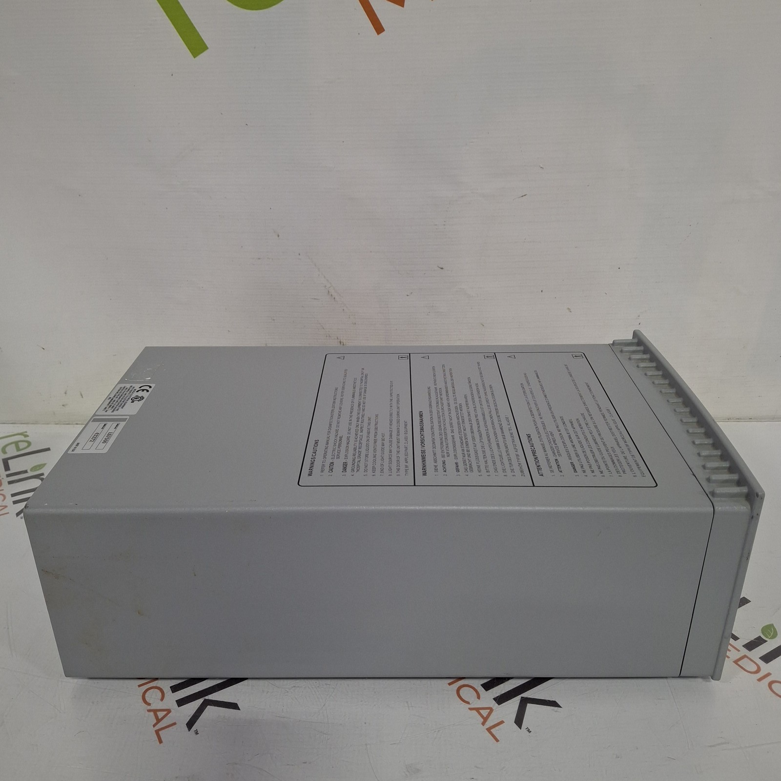 ConMed LS7500 Light Source