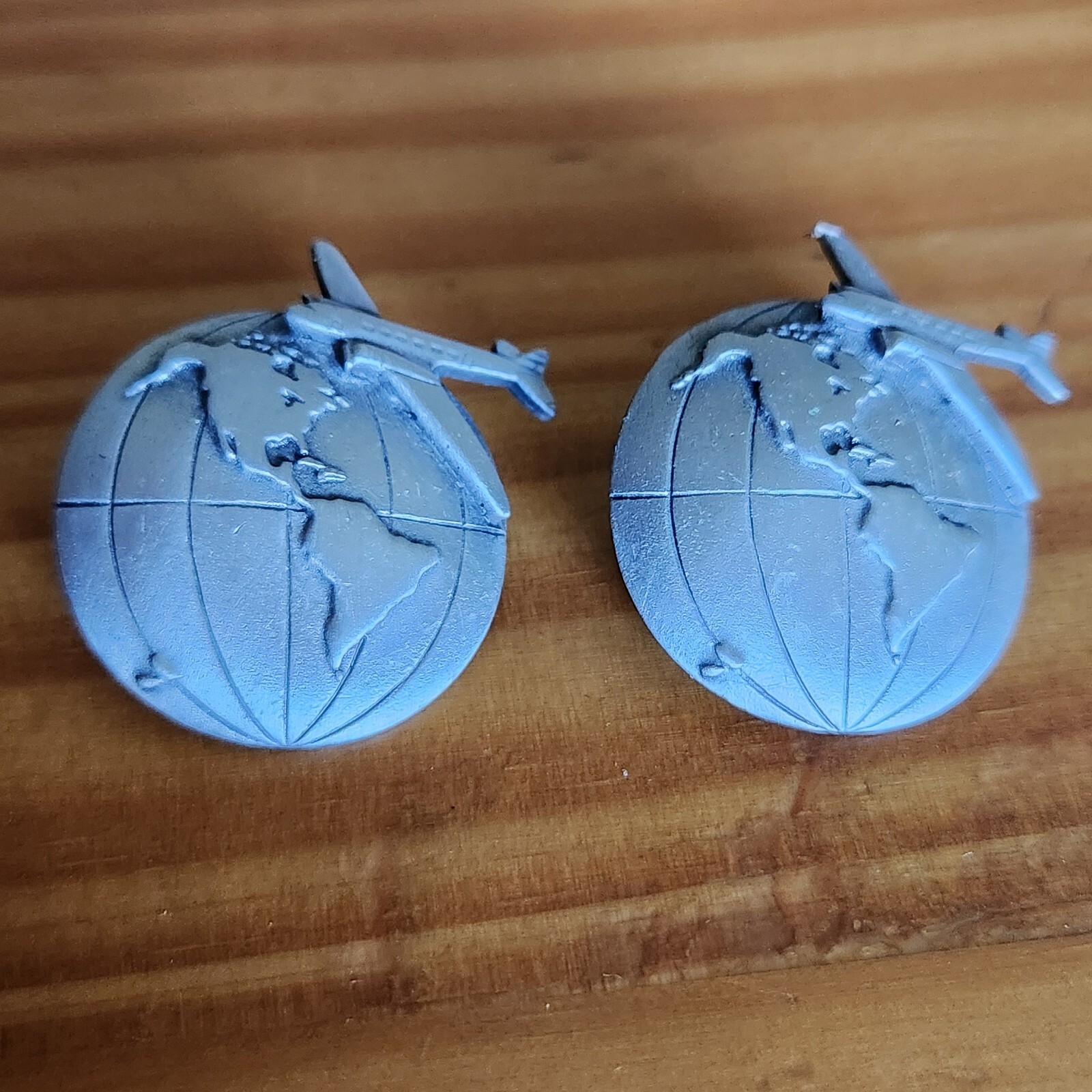 Vintahe JJ 1988 Airplane On The World Earrings
