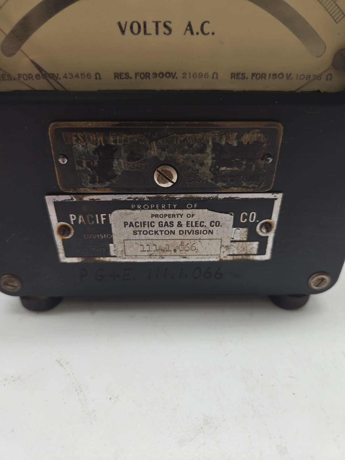 Vtg Weston Electrical Instrument AC Voltmeter Zero Corrector Model 433 With Case