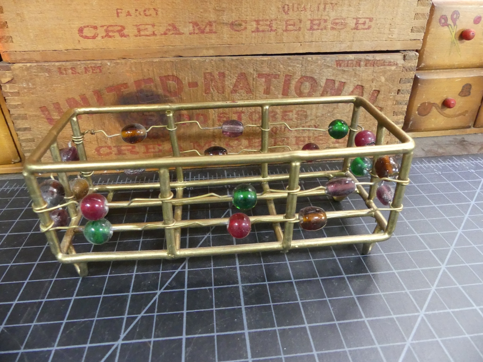 Home Decor Beaded Wire Basket Desktop Decorative Rectangle Holder 6x2 1/2"