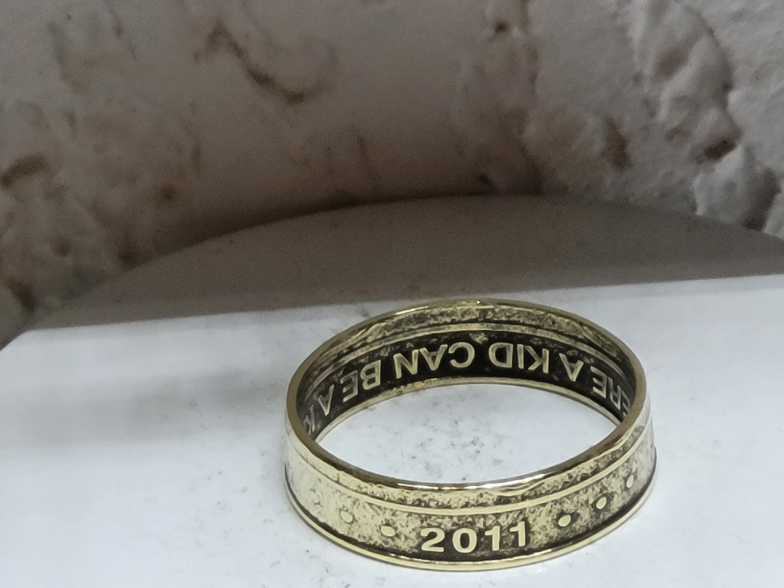 CHUCK e CHEESE - 2011 - Size 12 Token Coin Ring