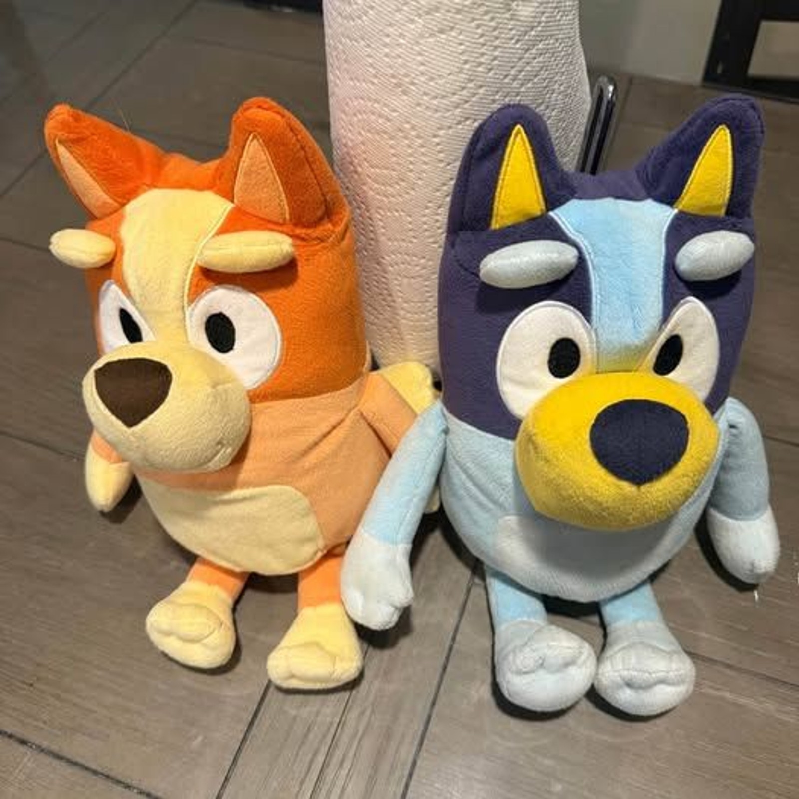 Bluey & Friends Interactive Bluey and Bingo 12” Plushies - Working Voiceboxes