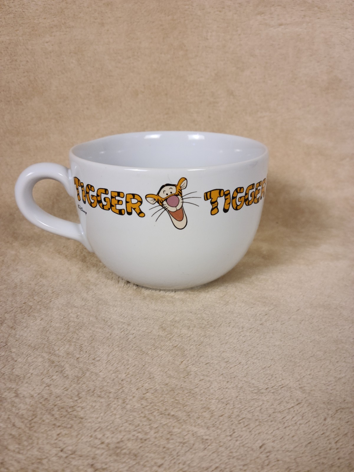 Walt Disney World Over Sized Tigger Mug