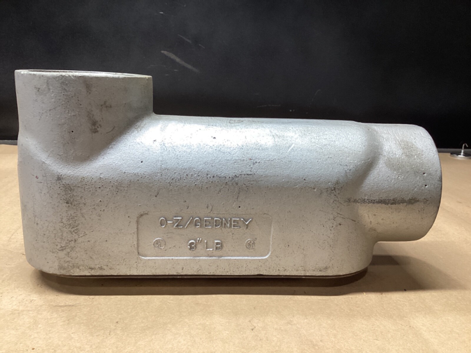 0-Z GEDNEY 3” LB Conduit w/ Cover 2 1/2-3” #117G18PR7