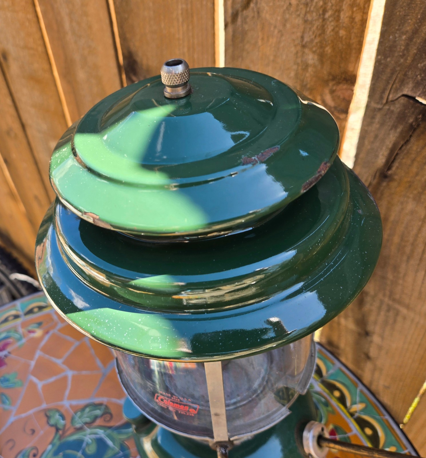 Coleman 1981 Lantern 220K Double Mantle Globe