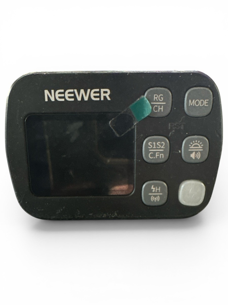 Neewer Q3 Flash Strobe Kit (UL RLE) (PSH044815)