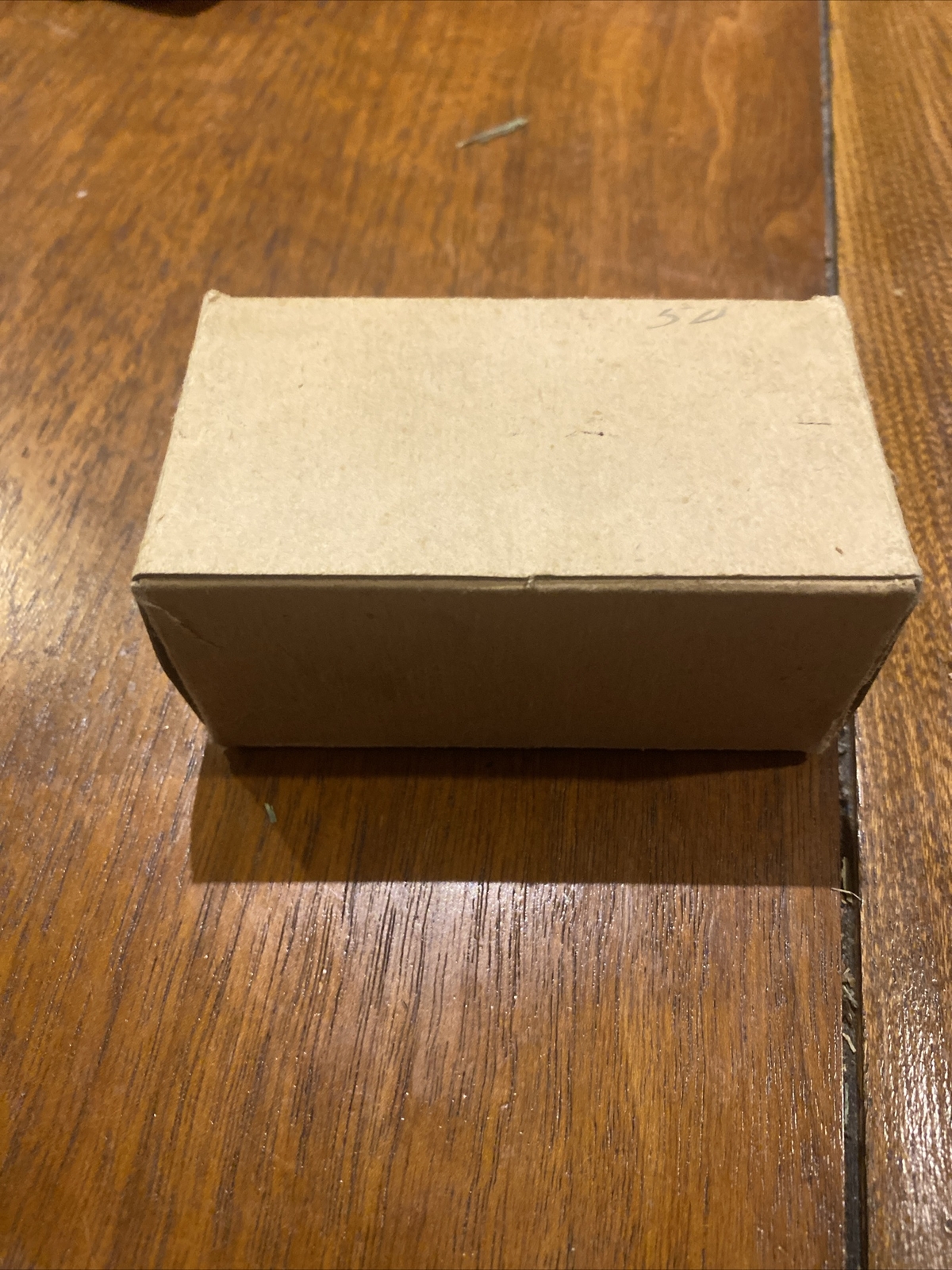 Flower in Button hole magic box only 4 X 2 X 2