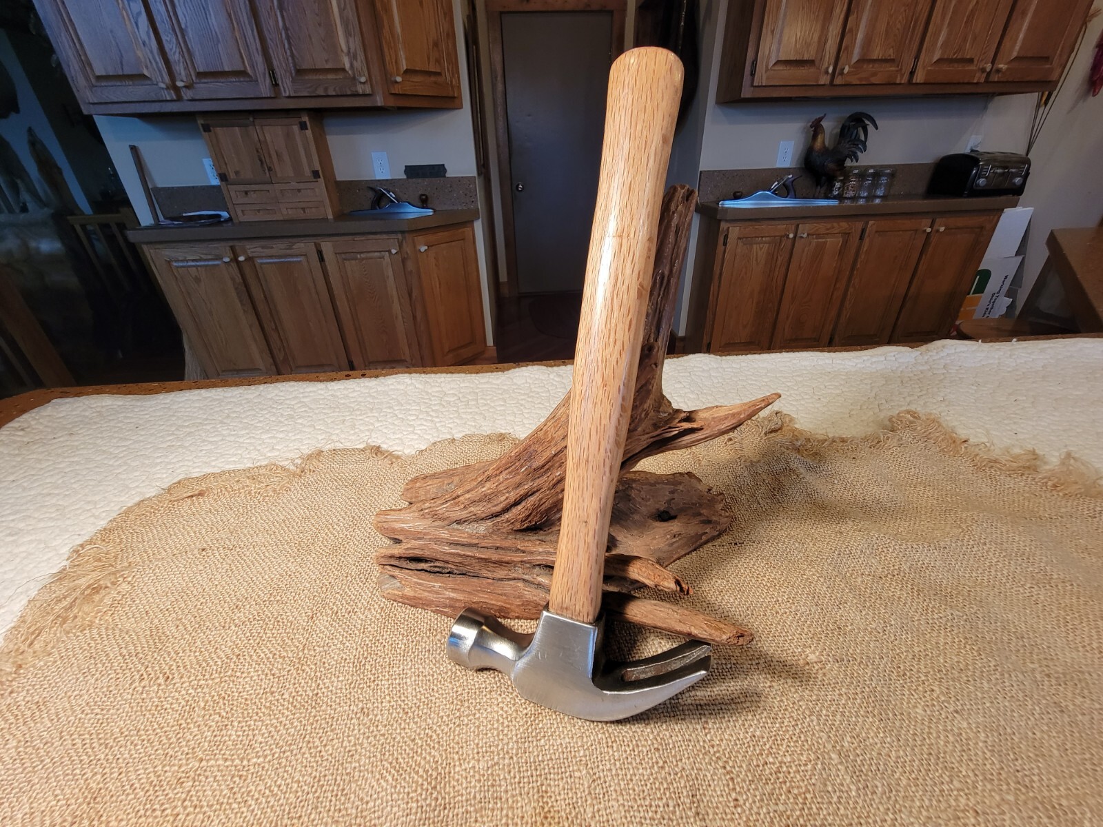 Vintage Antique MIT 16 oz claw hammer