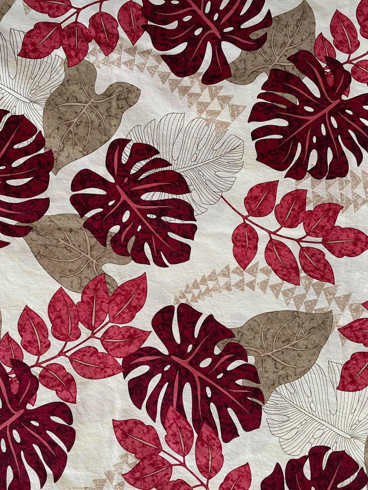 Cream Pillowcase with Tropical Leaves and Shark Tooth Pattern