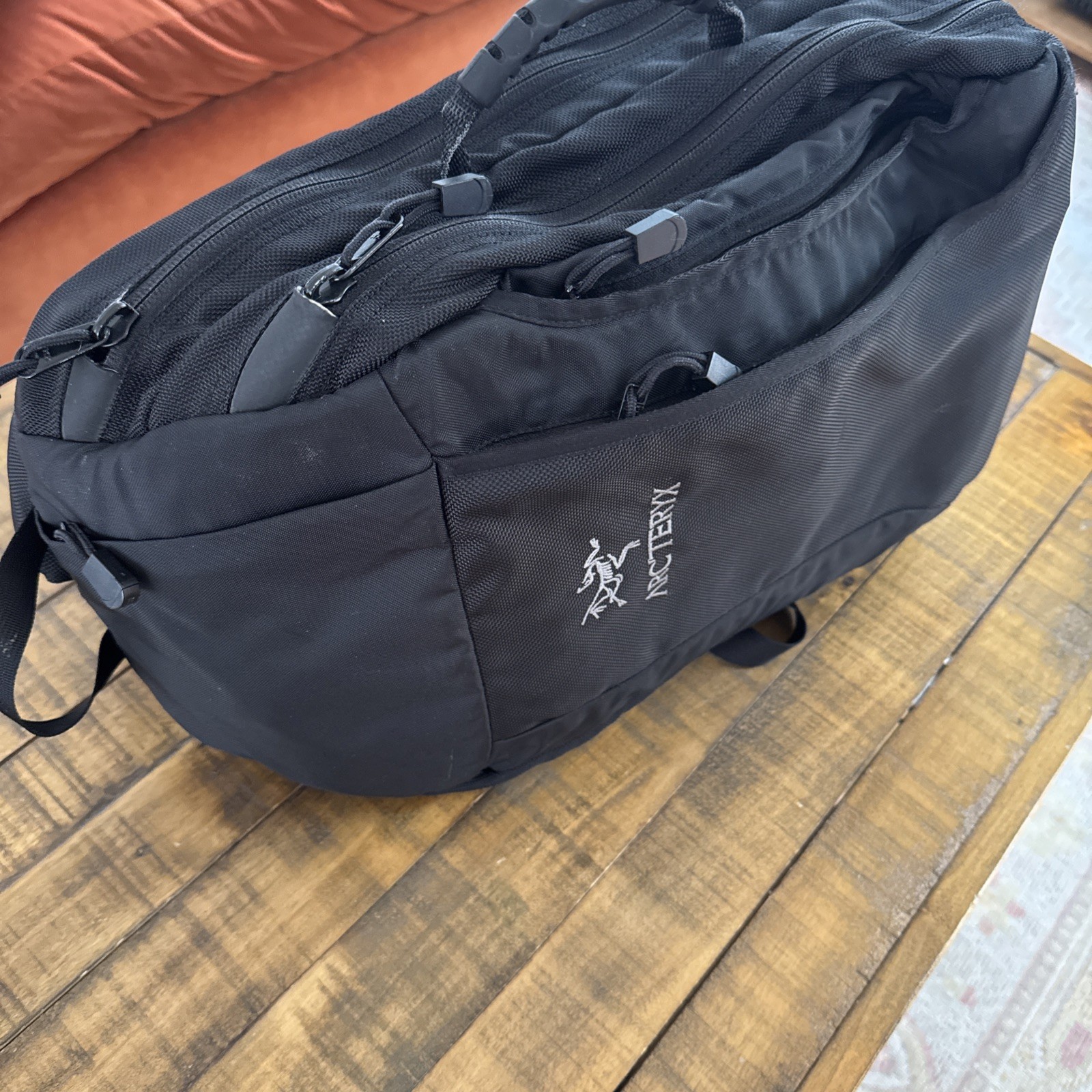 Arcteryx Blade 21 Backpack Travel Laptop Back Pack Bag Black