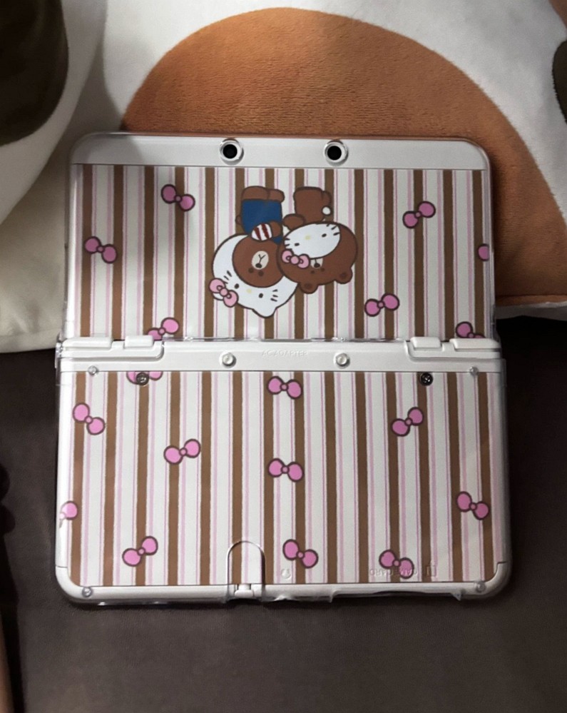 Hello Kitty Line Friends Brown Replacement Shell for New Nintendo 3DS Cover Case