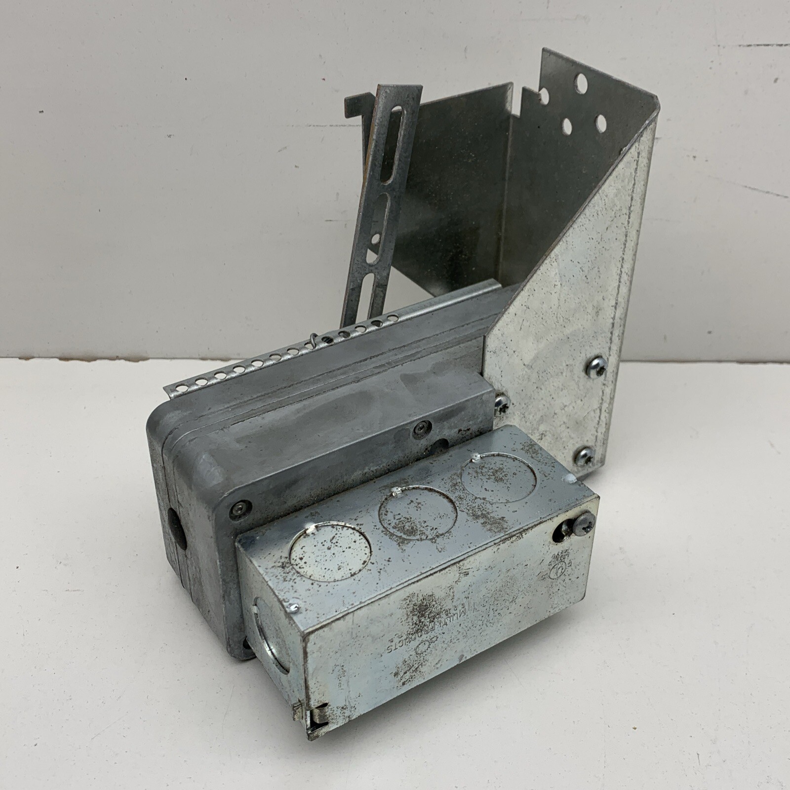 Multiproducts 3751 Damper Actuator Motor 120/240V 2RPM