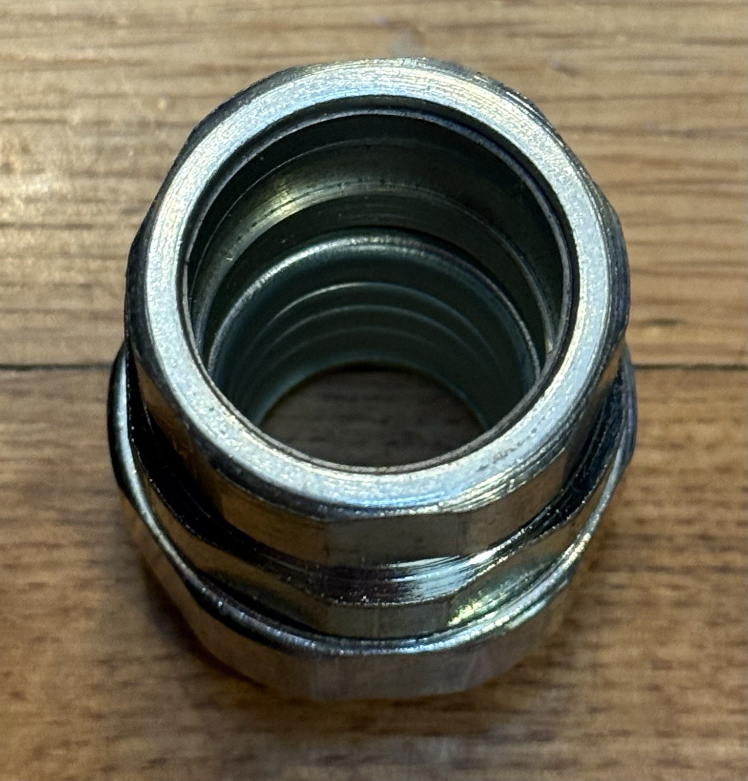 (10) LTT112 Thomas & Betts Combination Compression Coupling Thinwall Liquidtight