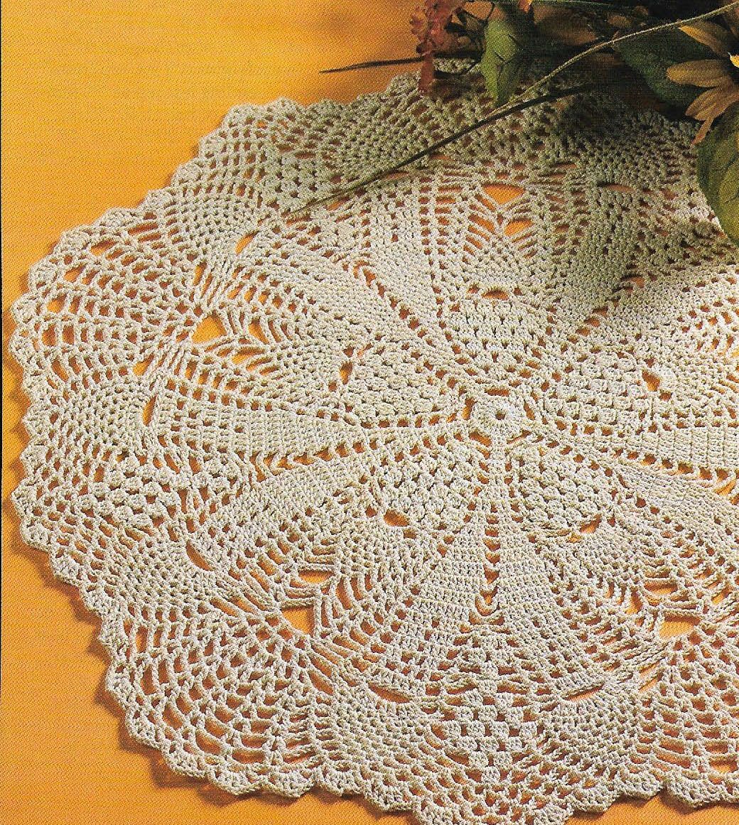 PINEAPPLES & PINECONES DOILY 15 1/2" DIGEST SIZE CROCHET PATTERN INSTRUCTIONS