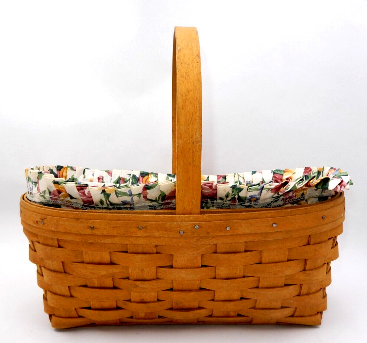 SINGLE HANDLE LONGABERGER BASKET W/ CHORE DIVIDER, PLASTIC & FABRIC LINERS 1999