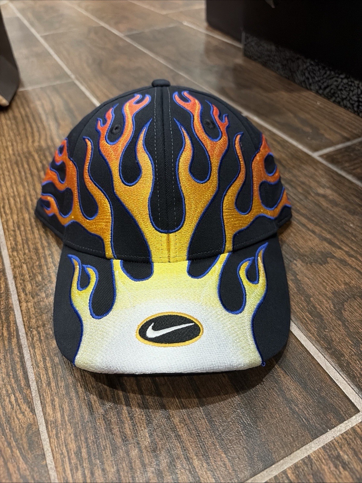 NWT! Nike Club Cap Structured OG Flame Cap Black | Size M/L | HV6642-010