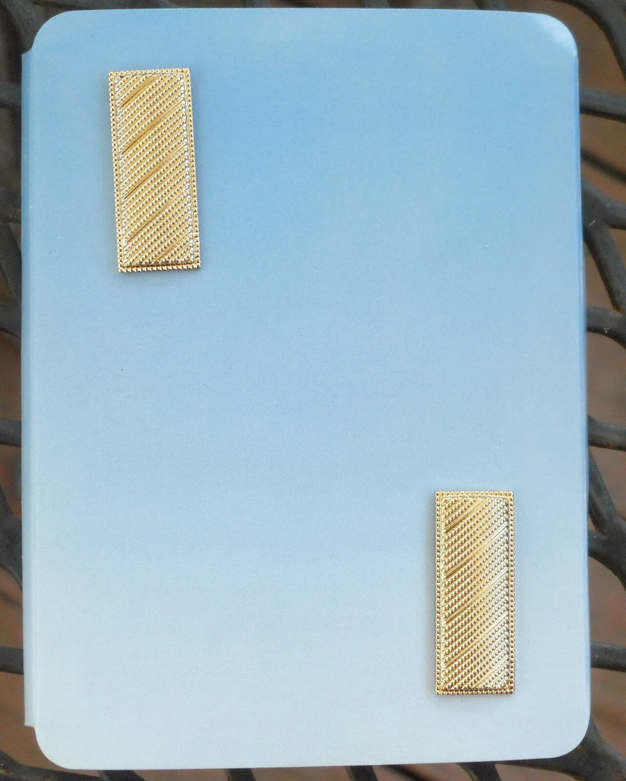 LIEUTENANT COLLAR INSIGNIA - GOLD - COLOR
