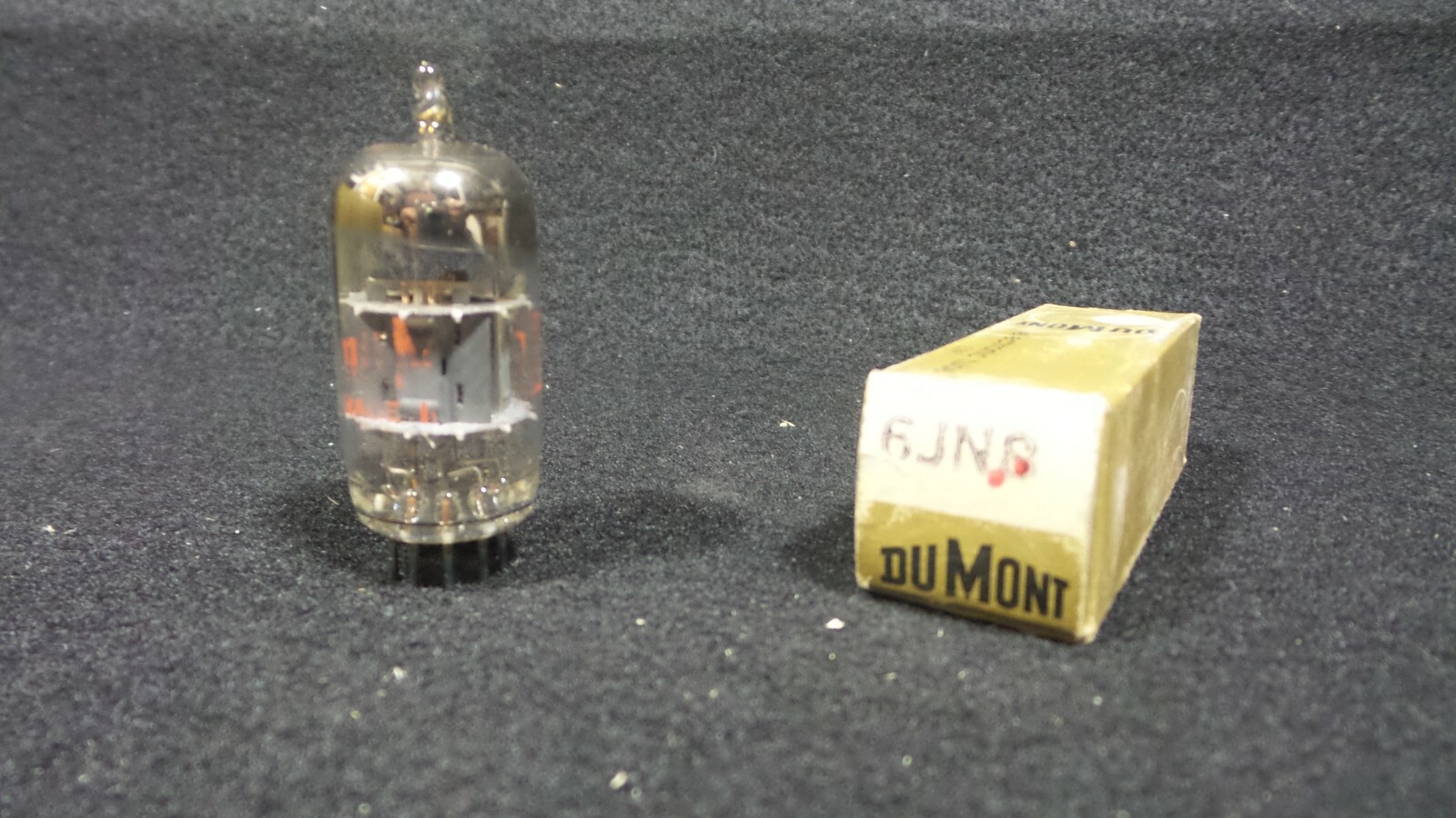 Vintage DUMONT 6JN8 Vacuum Electron Tube NOS Untested  FREE SHIPPING