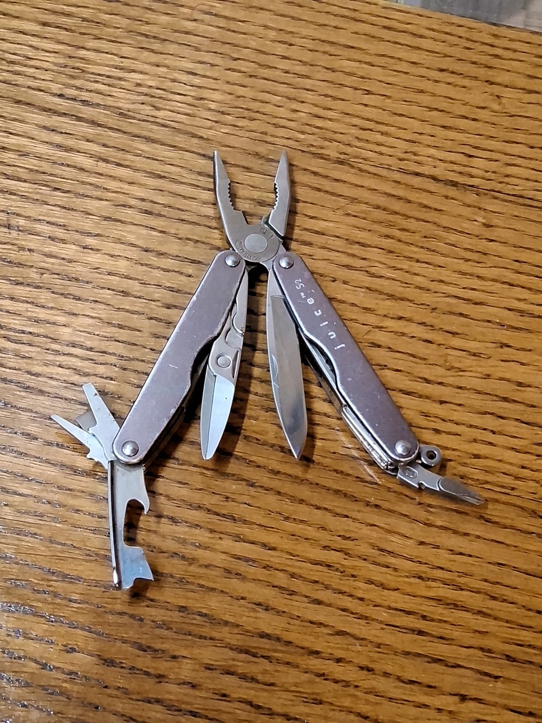 Collectable Gray Leatherman Juice S2 Multitool,  Good Condition!