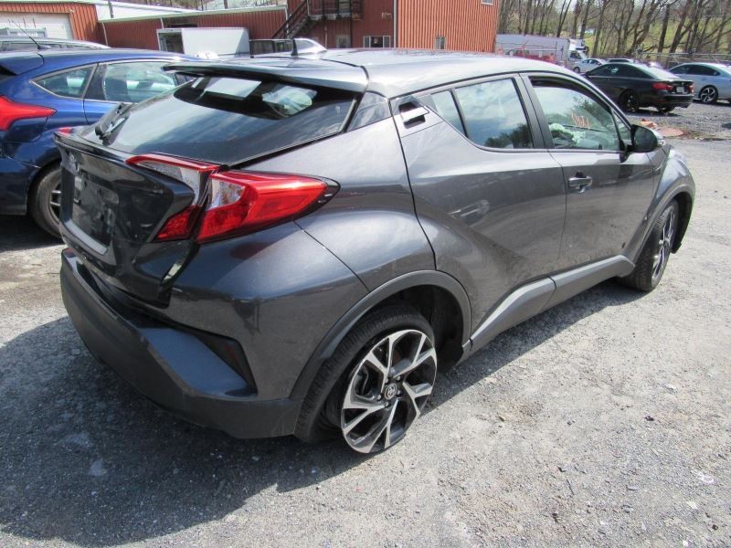 C-HR 2020 Glove Box 961231