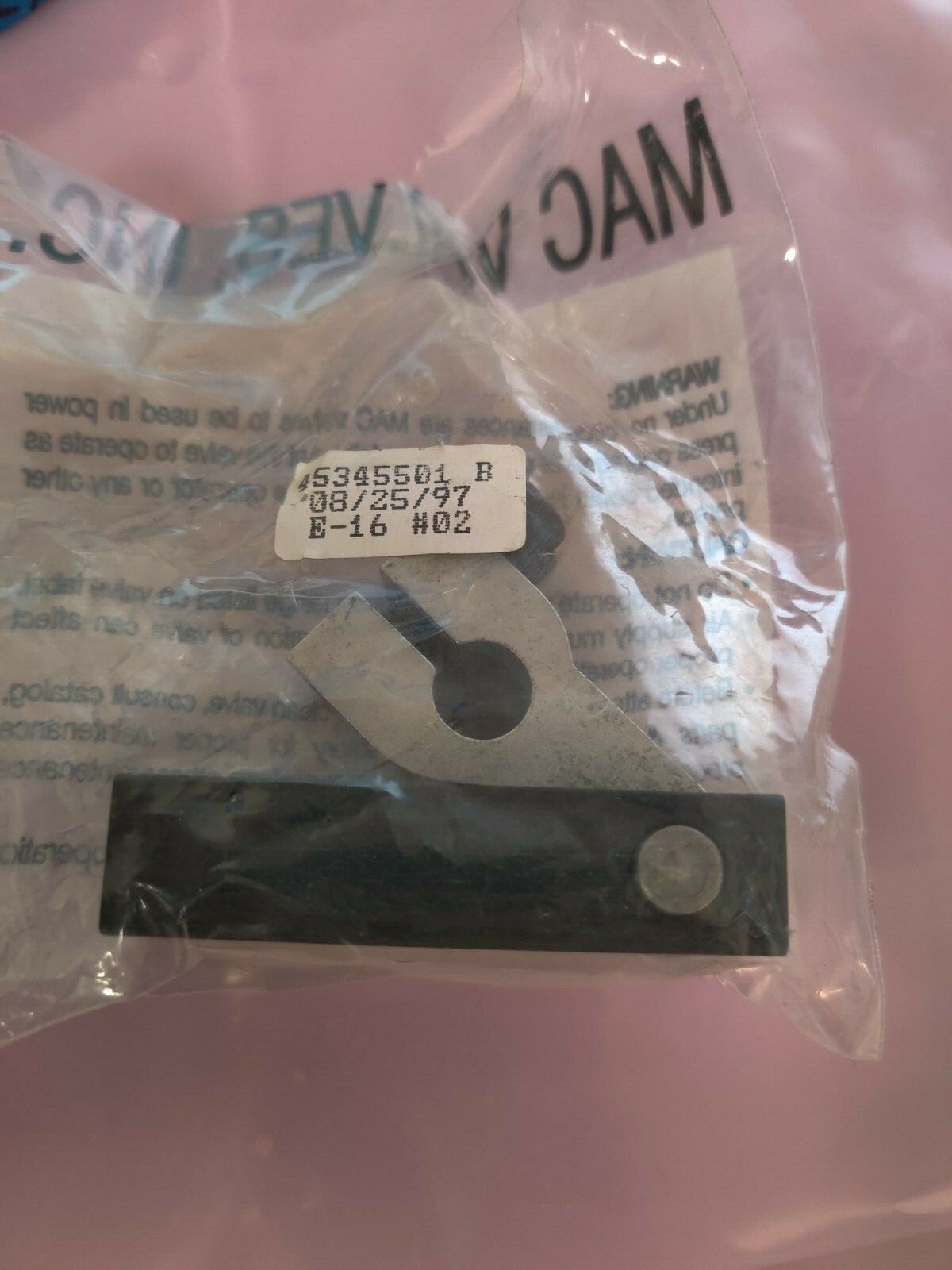 Universal Instruments Clevis Actuator 45345501