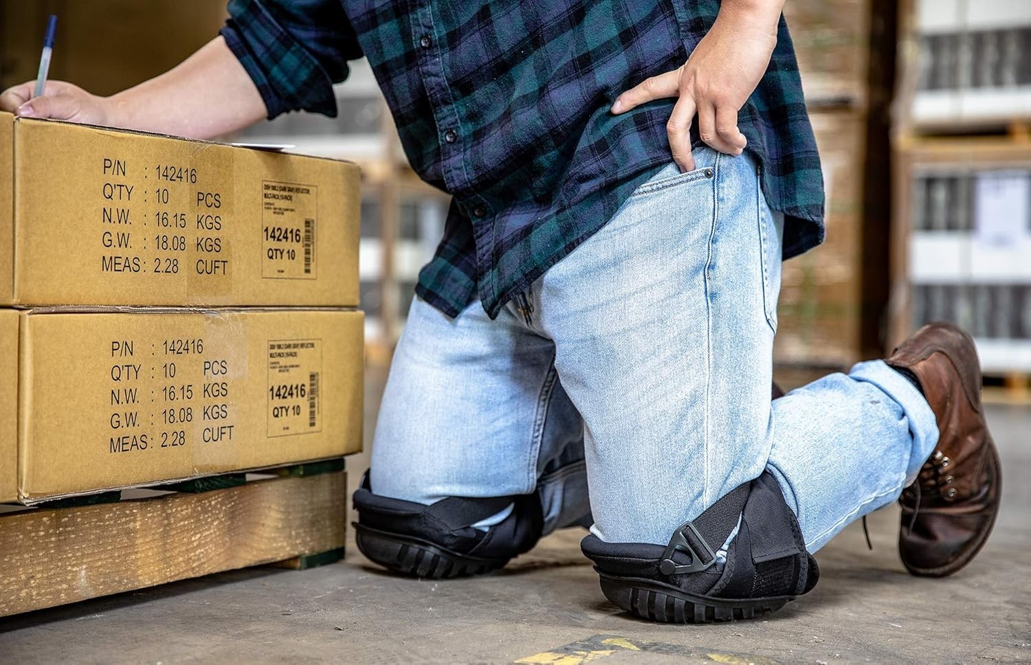 Professional Knee Pads with Adjustable Straps - Comfort & Safety for Work