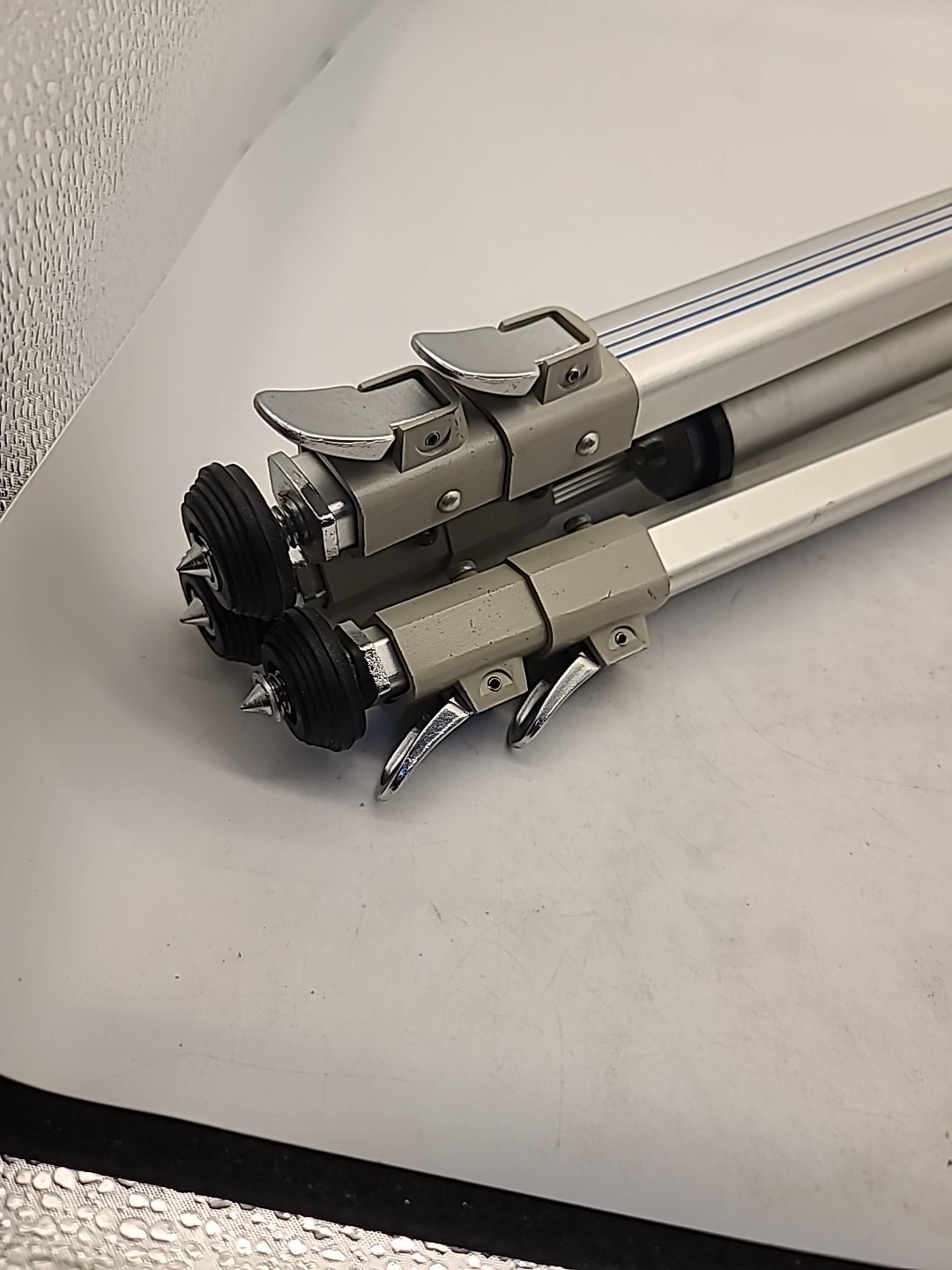 Vintage Vivitar 1200 Tripod Made In Japan Aluminum