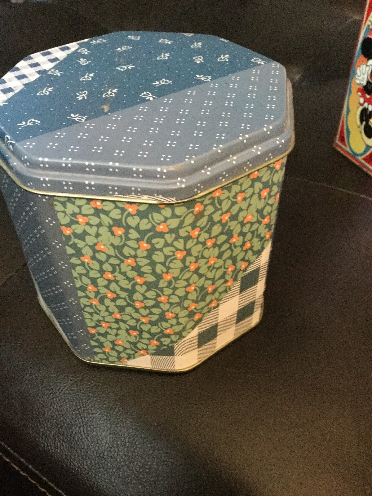 4” Trinket Tin Beautiful Blue Floral Pattern
