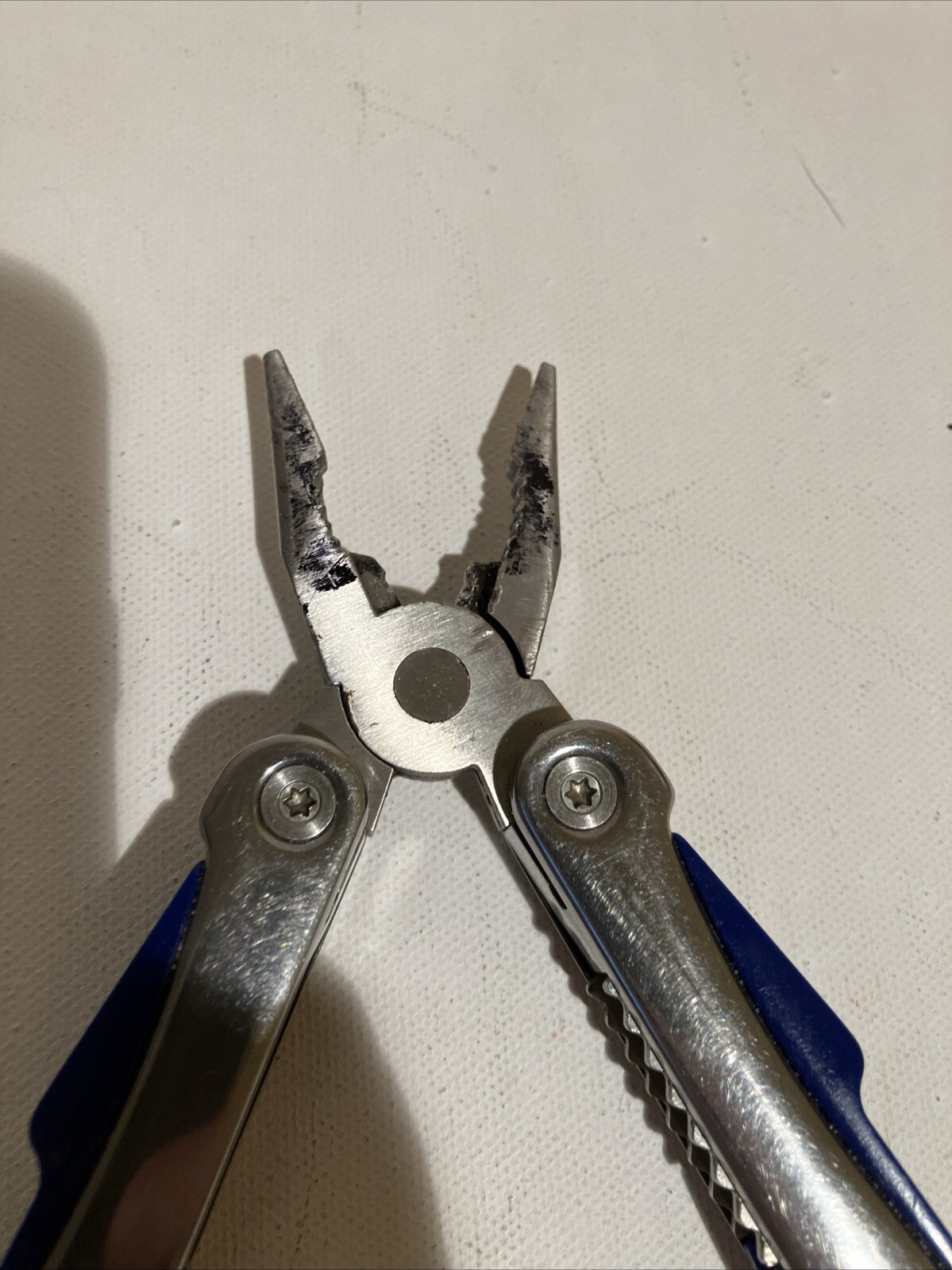 Super Tool - 9 Tools In One.