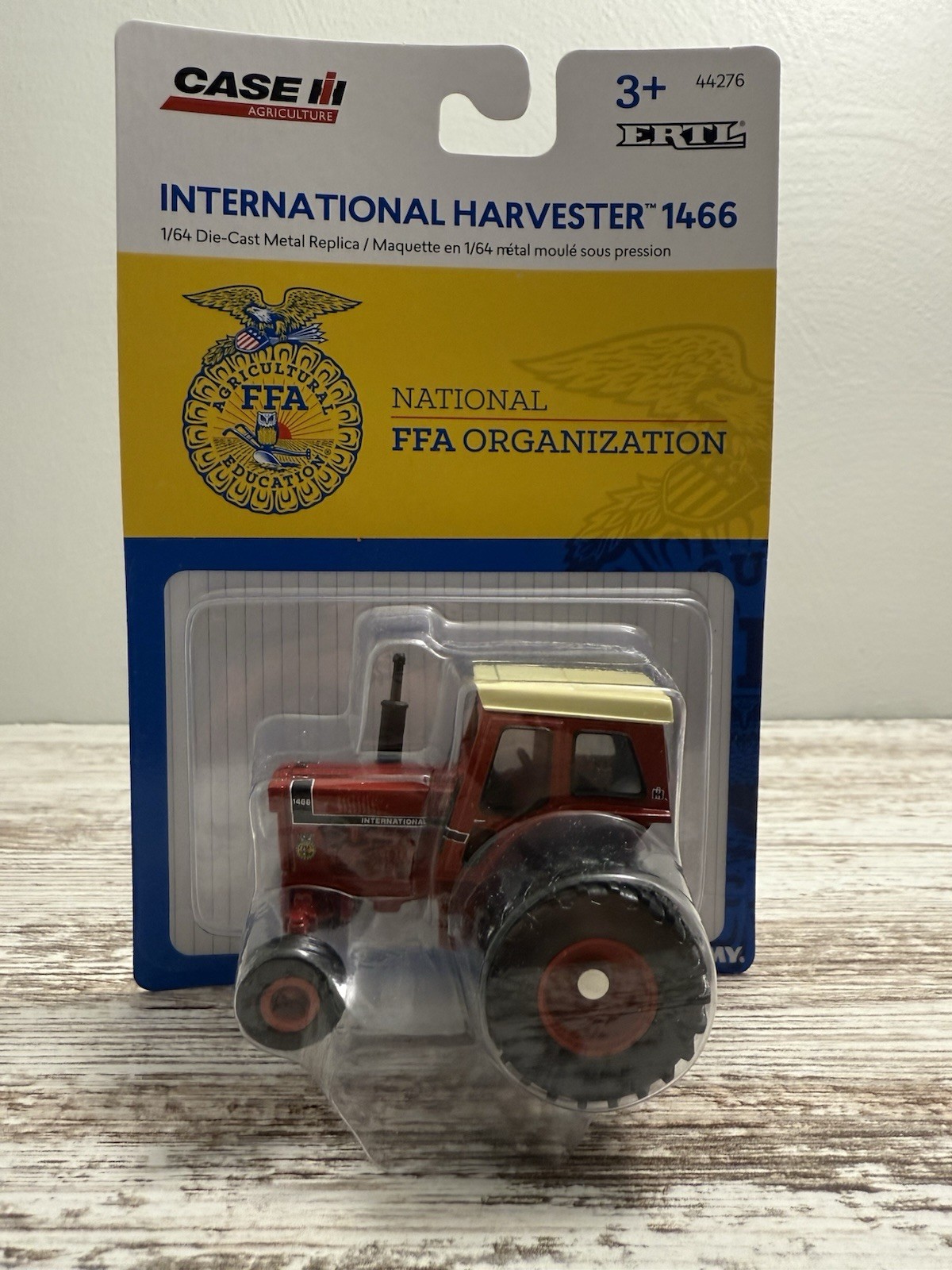 1/64 International Harvester 1466 Black Stripe Wide Front With FFA Logo