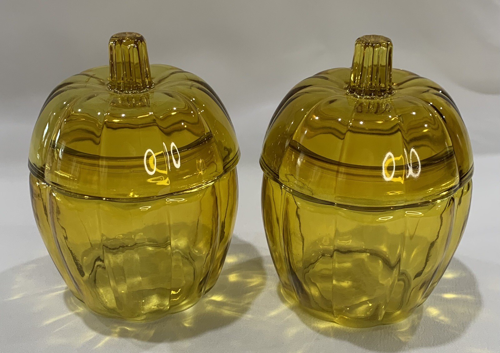 Set Of 2 Anchor Hocking Amber Glass Lidded Pumpkin Candy Trinket Dishes