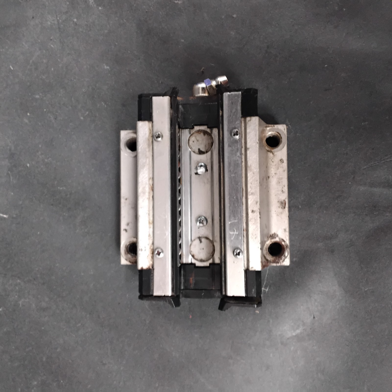 THK HSR20 LINEAR MOTION GUIDE BLOCK ($20 OBO)
