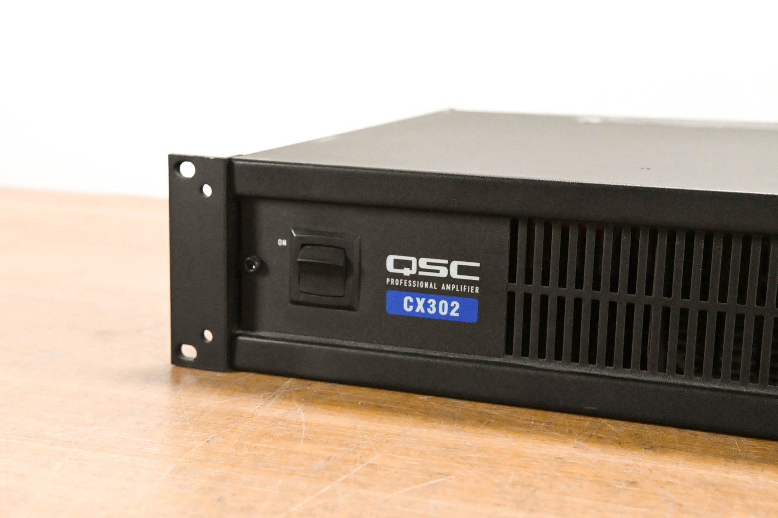 QSC CX302 2-Channel Power Amplifier CG0127F