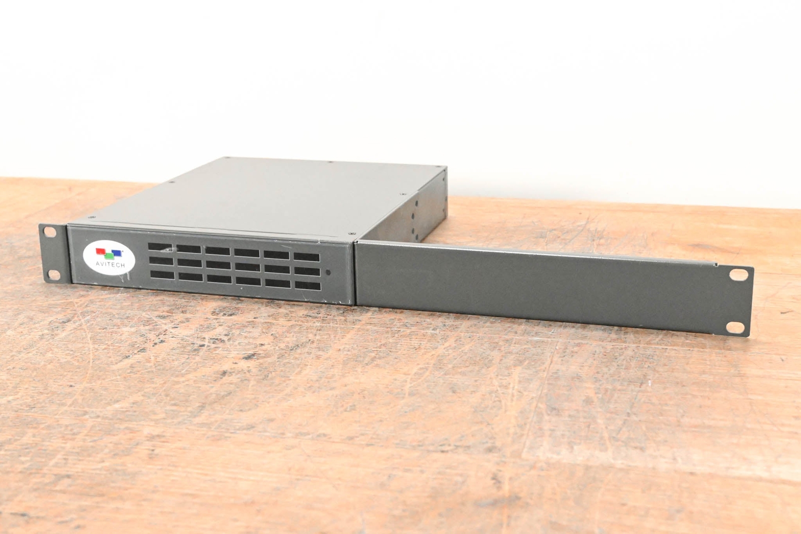 Avitech MCC-8001U Image Scaler / Processor CG01CAZ