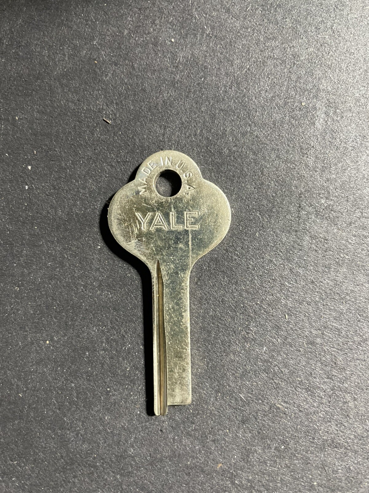 Vintage Yale & Towne key blank
