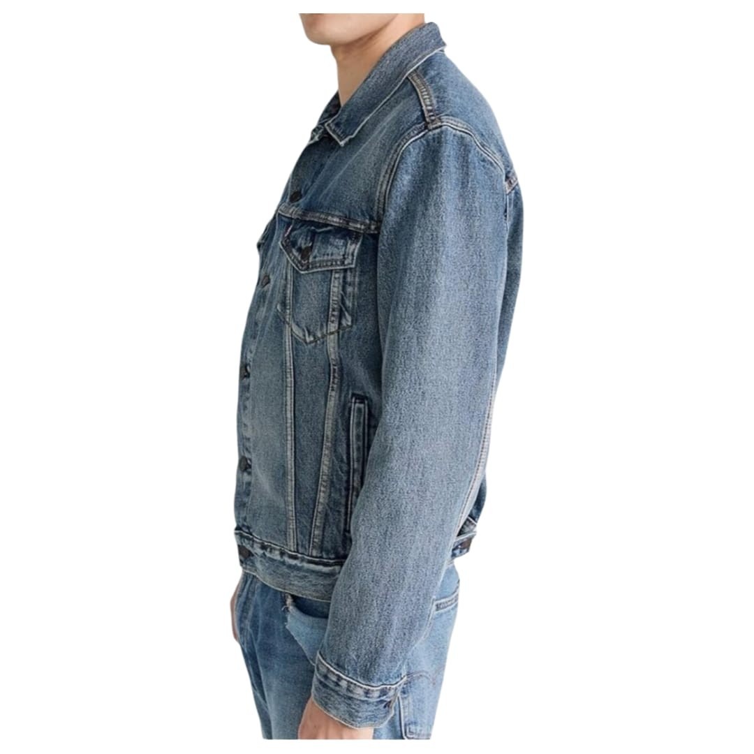 New Levi's Mens Denim Jacket/Trucker Style – Skyline Trucker- Size: MultiSize