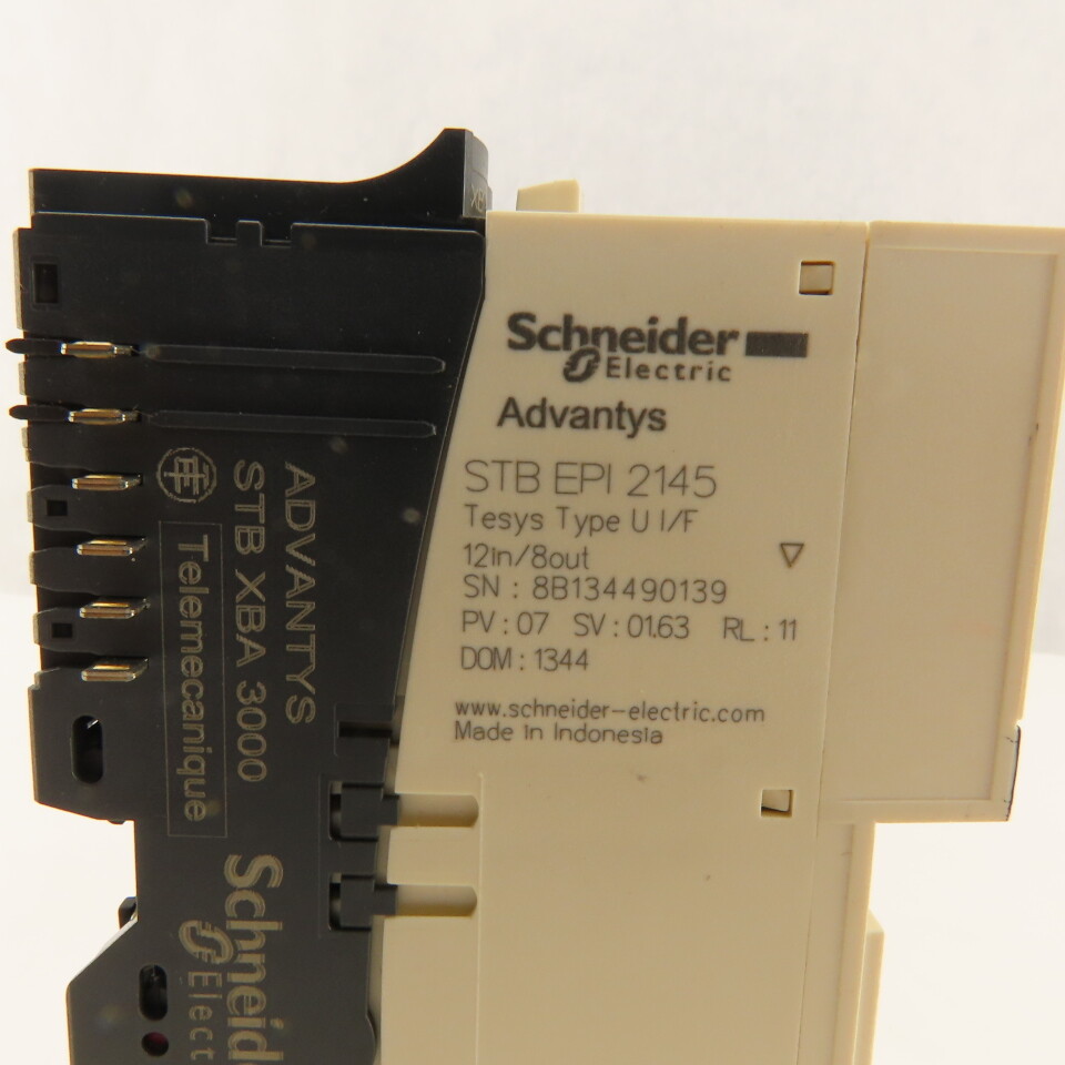 Schneider STB EPI 2145 Advantys Parallel Interface Module