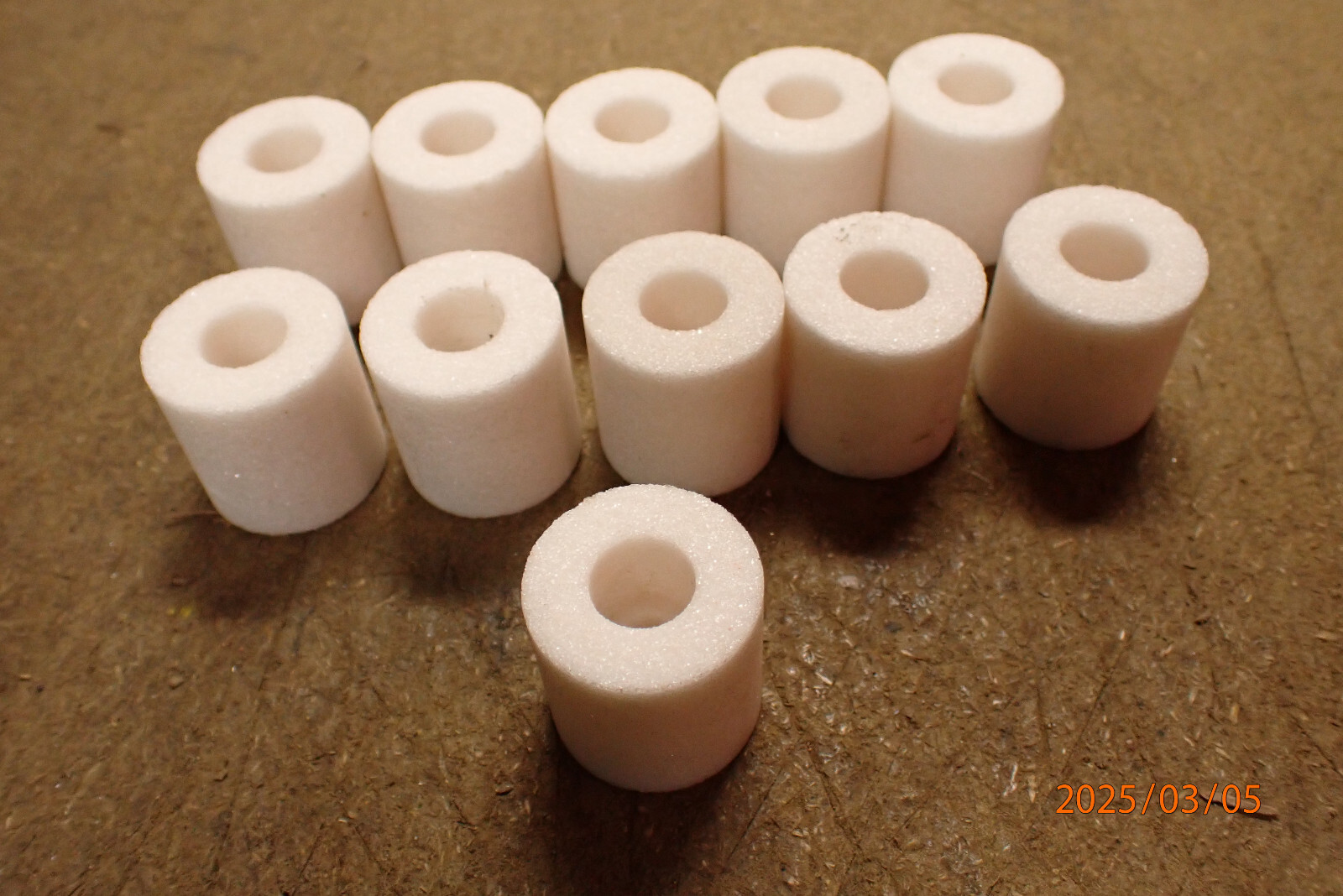 11, 1"X1"X1/4" BORE WHITE ID GRINDING WHEELS