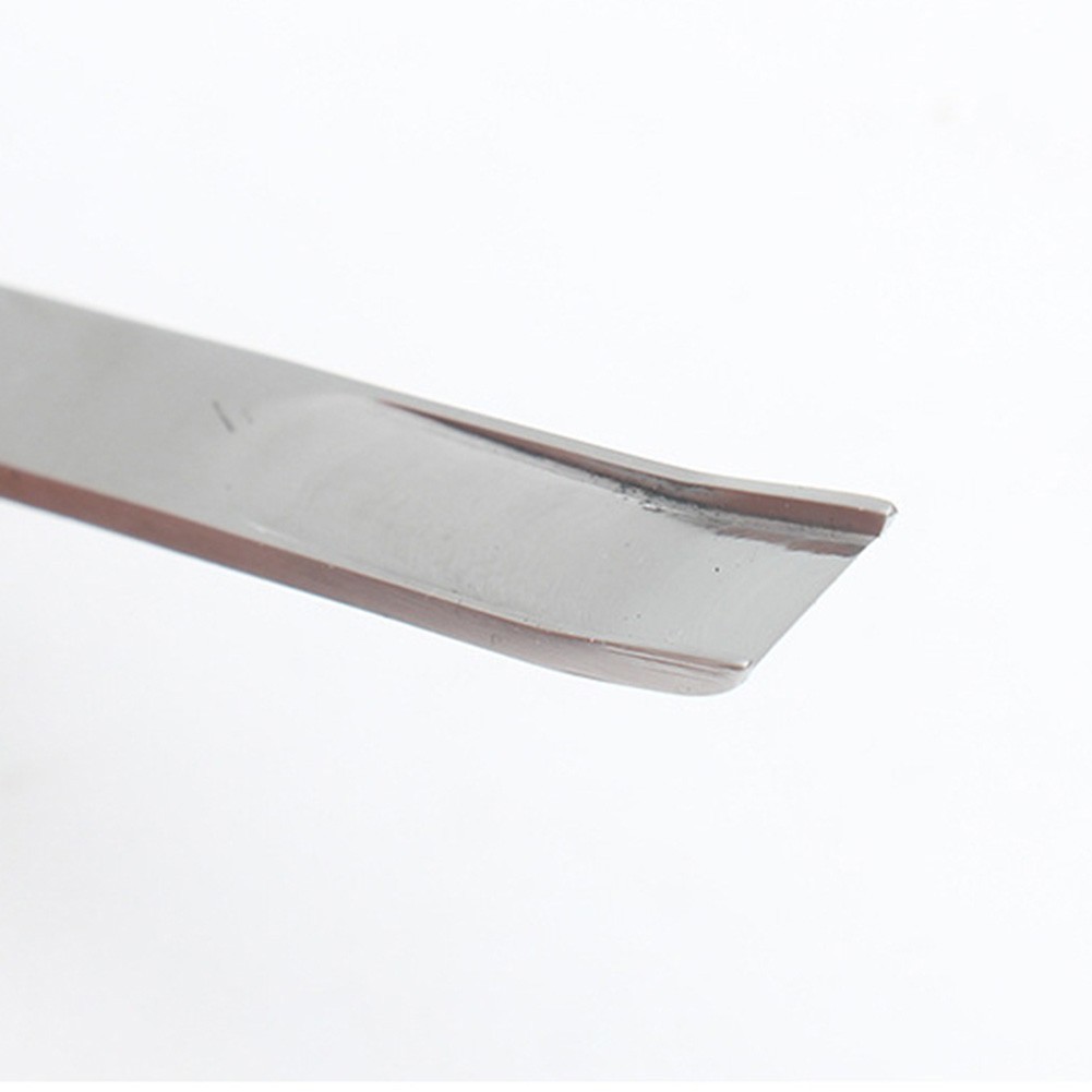 Enhance Your For Leatherwork Projects With This Wide Blade Cutter Tool