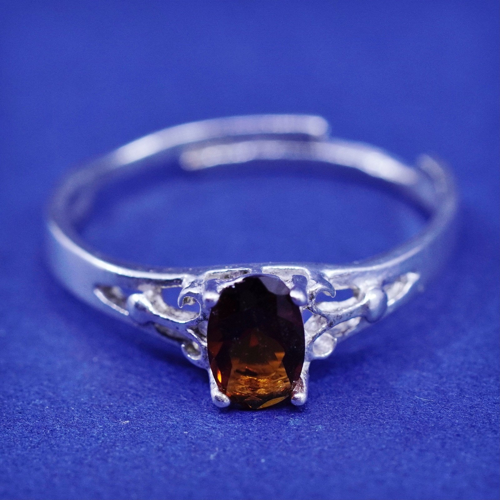 Size adjustable, vintage Sterling 925 silver handmade ring with ruby