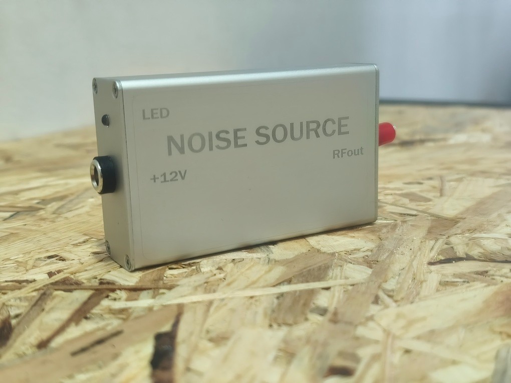 RF Noise Source – 12V DC | SMA Output | Brand New