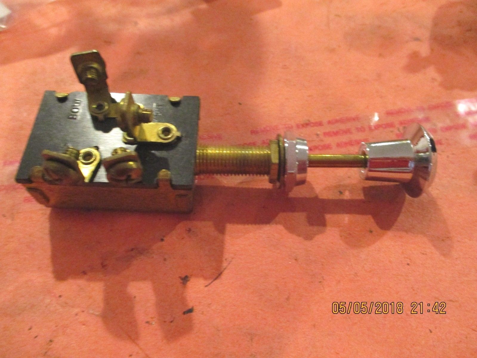 BRASS--PUSH-PULL--4 TERMINALS-SWITCH --MARINE.-OTHERS