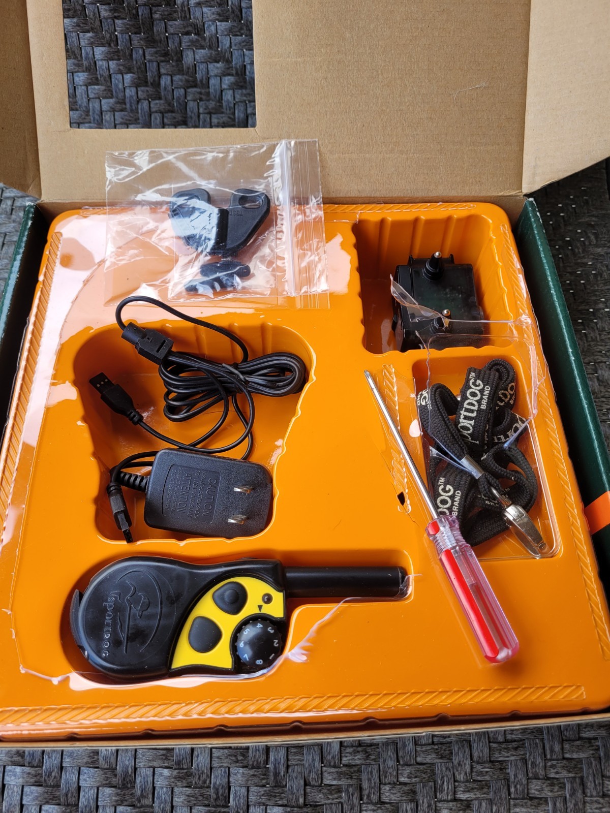 SportDOG FR-200A FT-100 Bark Shock Collar Replacement Unit & Remote